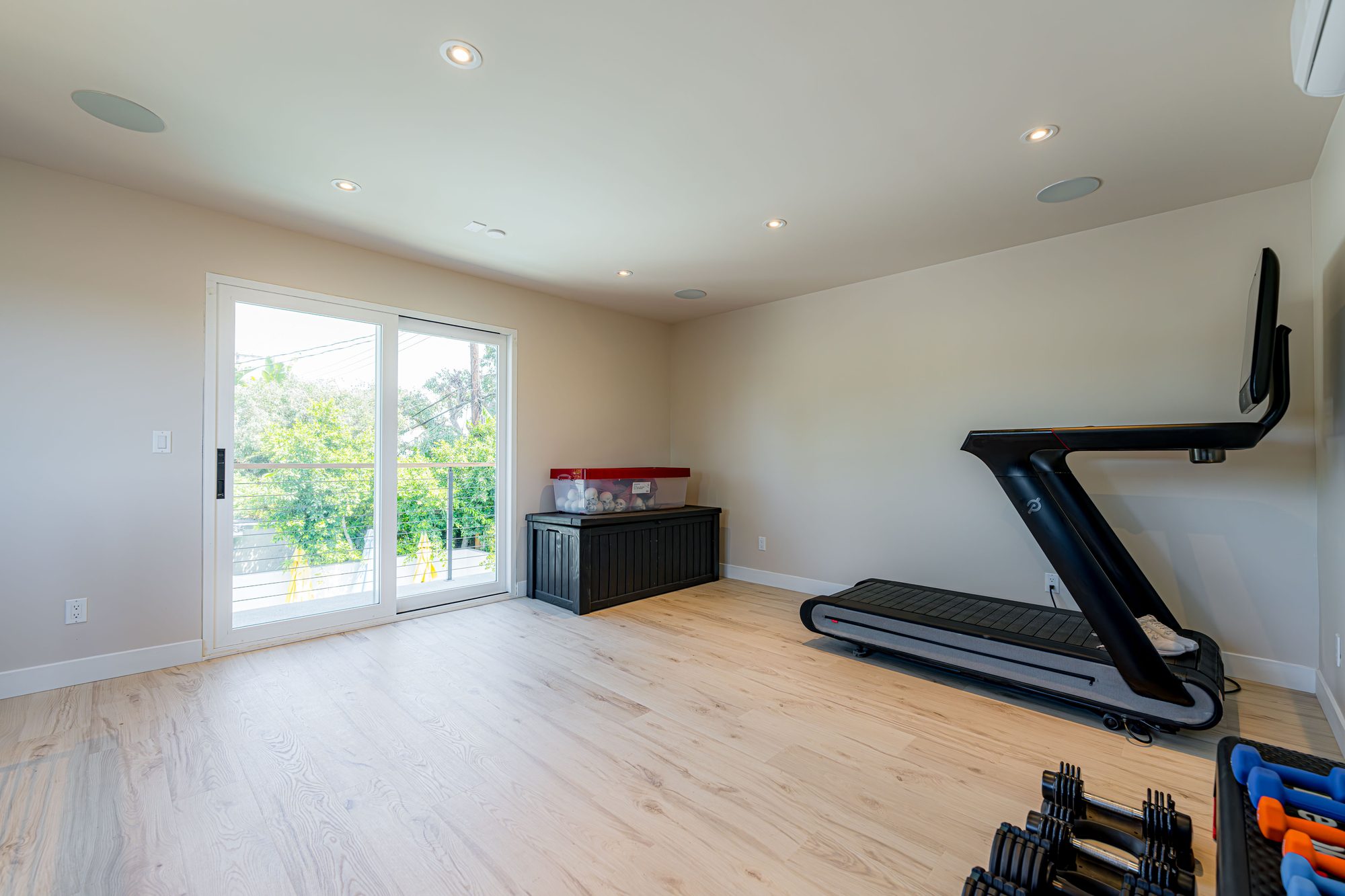Los Angeles — 2 Story ADU & Pool New Construction