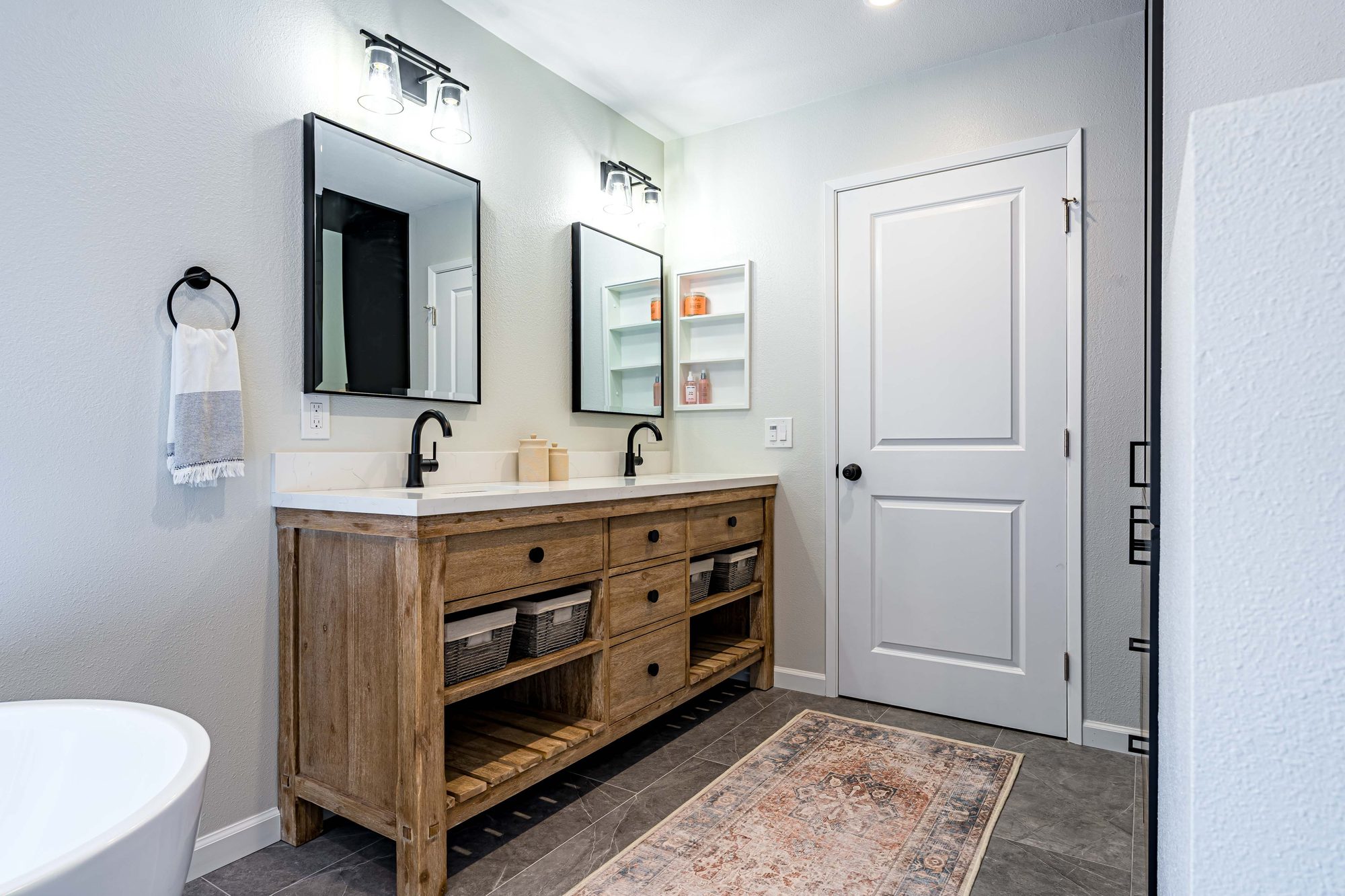 Moorpark — Master Bath